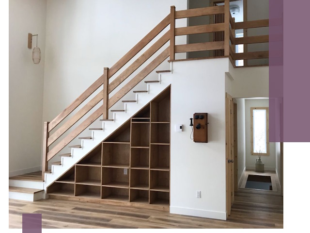 Монтаж деревянных лестниц под ключ в Тюмени, качественно и быстро