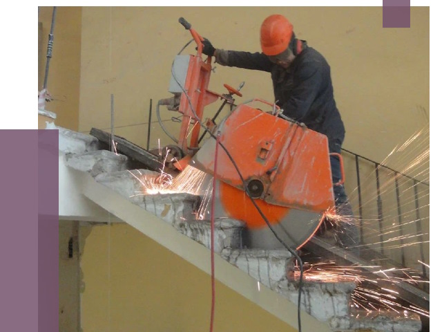 Демонтаж бетонных лестниц в Тюмени от 4593 руб. за м2 | ПРОЛЁТ-Тюм