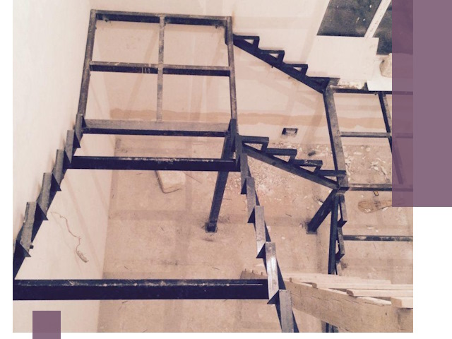 Монтаж лестниц на металлокаркасе в Тюмени быстро и качественно