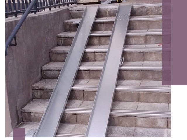 Демонтаж откидных пандусов профессионально в Тюмени