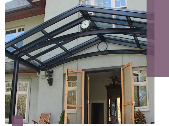 Изготовление и монтаж навесов и козырьков в Тюмени