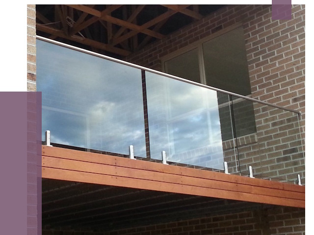 Стеклянные парапеты на крыше и террасе в Тюмени от 11483 руб. | ПРОЛЁТ-Тюм